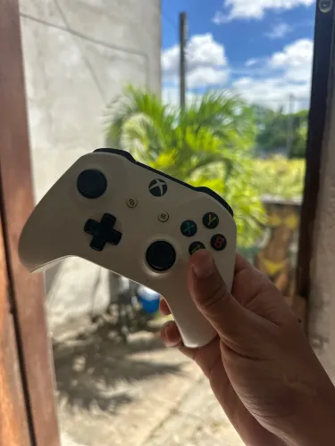 CONTROLE XBOX ONE! usado
