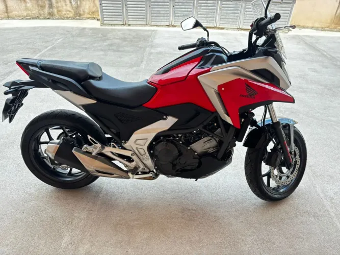 NC 750x abs praticamente nova