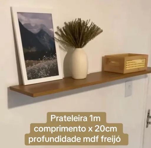 Prateleira 1,00m x 0,20 MDF freijó ótimo estado