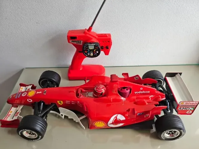 F2004 Kyosho
