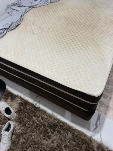 Cama