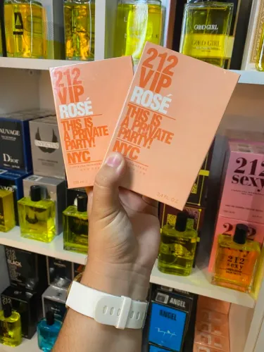 212 VIP Rosé (Oil Luxury) - A base de óleo 100ml