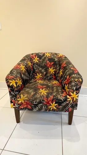 Poltrona grande e confortável