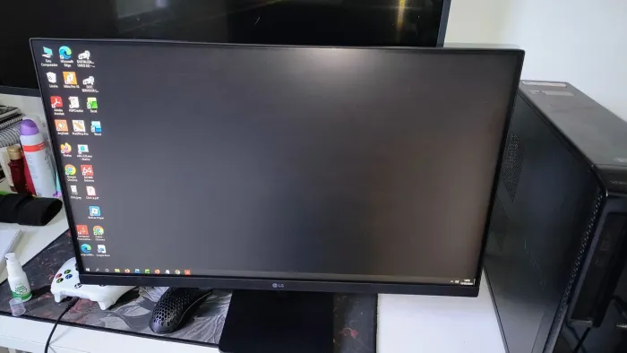 Monitor LG 27"