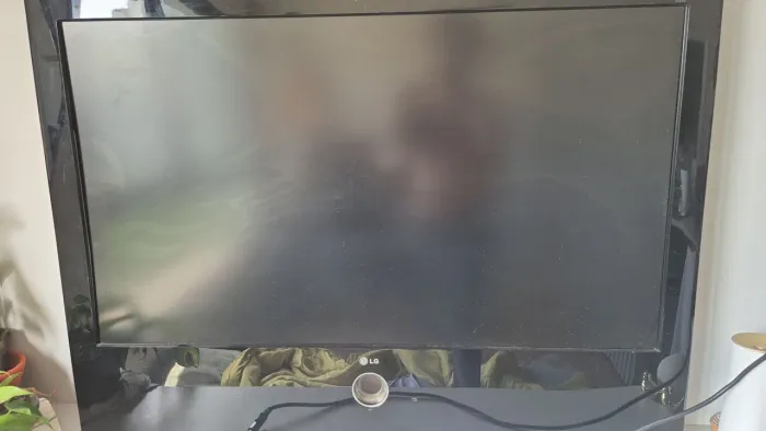TV LG 42? LCD - Modelo 42LG60FR - Para retirada de peças ou conserto