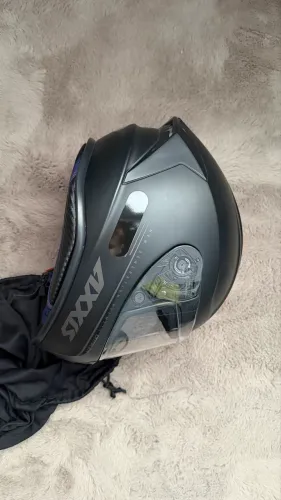 Capacete Axxis Draken TAM 60 muito novo 