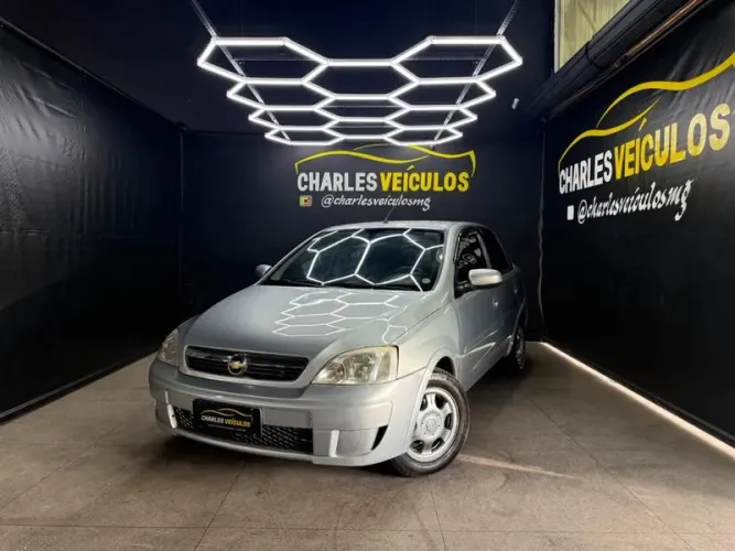 Chevrolet Corsa Sed. Premium 1.4 8V Econoflex 4P 2011