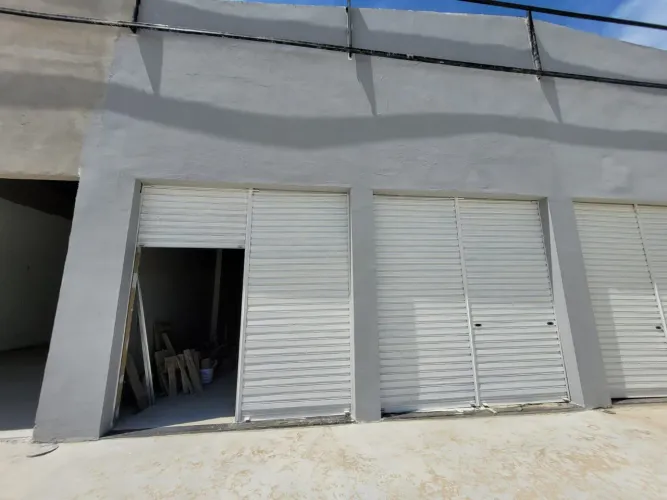 Loja Comercial Nova à Venda em Araruama Parque Hotel