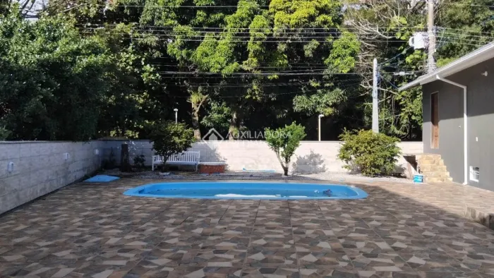 Casa vista Mar 5 Dormitórios com Piscina