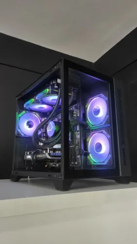 PC GAMER - Nvidia RTX 5060 8GB, A520M-H, Ryzen 5 5500, 16GB RAM- NOVO COM GARANTIA