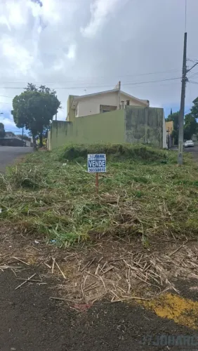 Terreno à venda por R$ 215000.00, 205.00 m2 - VILA OPERARIA 1 - APUCARANA/PR