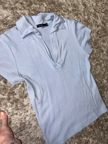 Blusinha em malha pp azul - marca Pop me