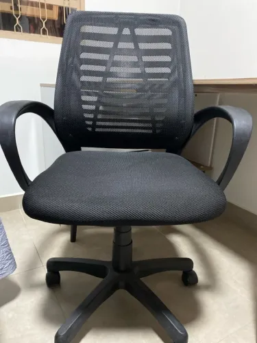 Cadeira de escritório preta