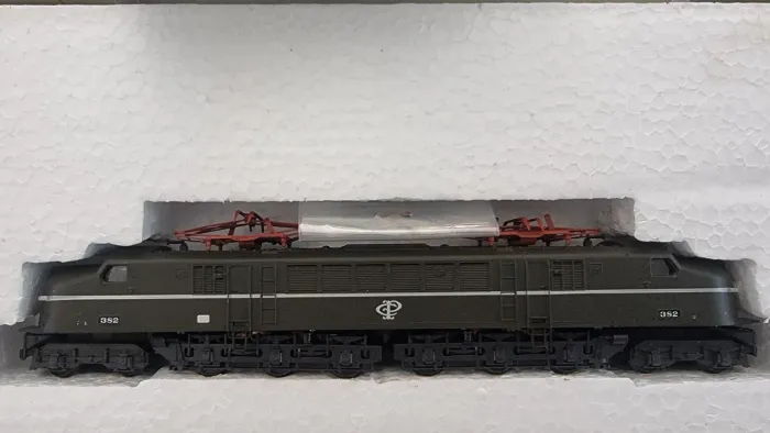 Locomotiva Frateschi V8 - CPEF - Fase 1