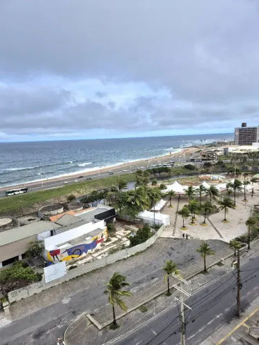 Ap frente mar no Costa Azul 