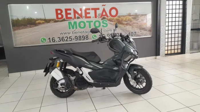 HONDA ADV 150 VERDE 2024