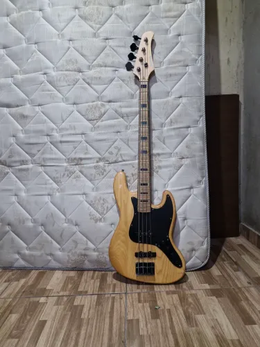  Strinberg jbs50 com caps fender mexicano