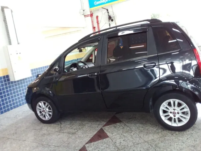 Fiat Idea ELX 1.4 MPI Fire Flex 8V 5P 2010