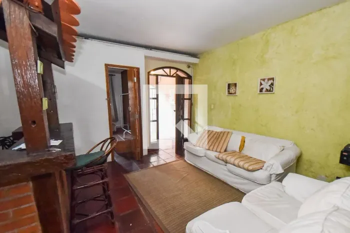 Casa à Venda - Vila Mariana, 8 Quartos, 250 m2