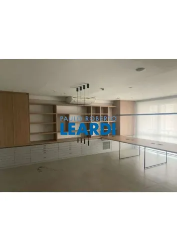 CONJ. COMERCIAL - VILA LEOPOLDINA - SP