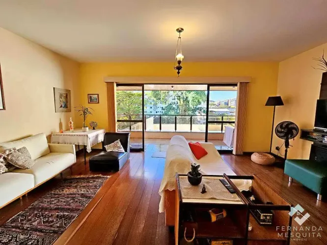 Apartamento à venda em Agriões  210m² de conforto e sofisticação em Teresópolis