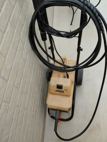 Lavadora de Alta Pressão Kärcher HD 585 Profissional 220V Completa