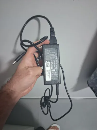 Carregador notebook Dell 65W (DA65PM111)