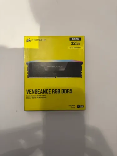 Memória RAM Corsair Vengeance, RGB, 32GB (2x16GB), 6000MHz, DDR5, CL38, Intel XMP, Preto -