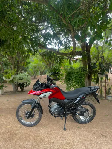 Vende-se XRE 190 25/26