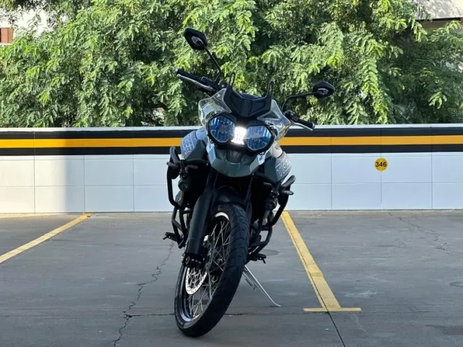 TRIUMPH TIGER 800 XCX