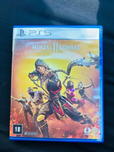 Vende-se jogo Mortal Kombate 11