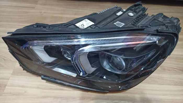 Farol Mercedes GLE400D Original