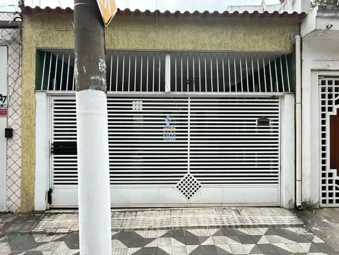 Sobrado à venda no Parque Novo Mundo.