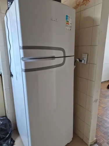 Geladeira Consul Frost Free Duplex 340L Branca com Prateleiras Altura Flex 110V CRM39ABANA