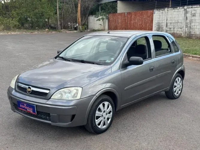 Chevrolet Corsa Hat. Maxx 1.4 8V Econoflex 5P 2012