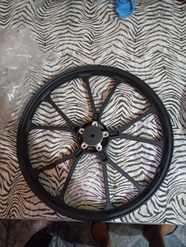 Roda nova nunca usada