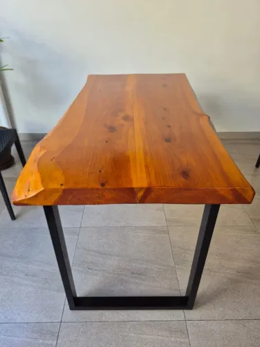 Mesa rústica para área gourmet nova