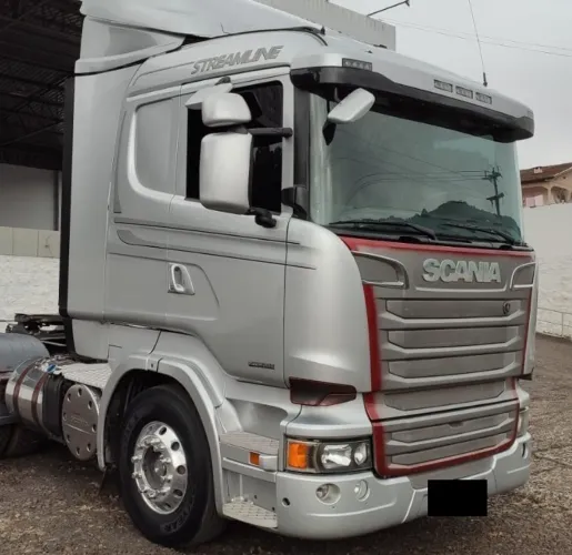 Scania R440 6x2 ano 2016