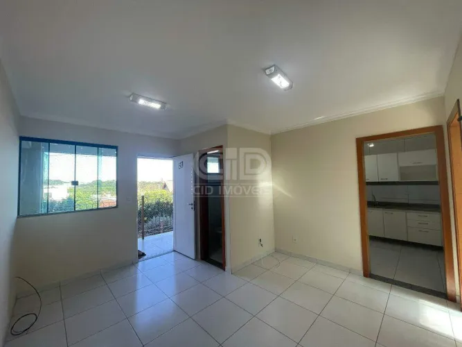 Apartamento com 2 Quartos no Residencial JK