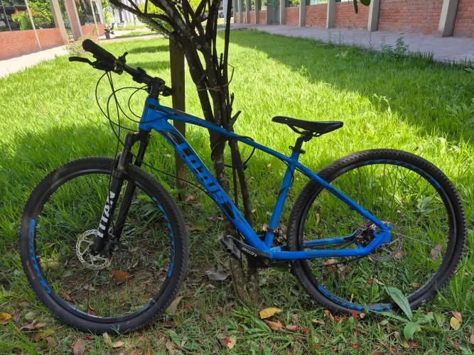 Bicicleta Lotus fox aro 29