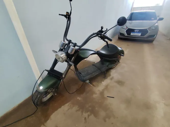 Scooter elétrico 