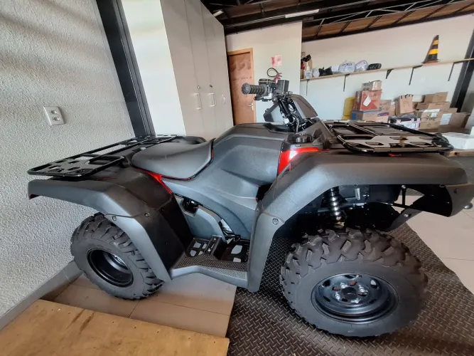 Quadriciclo Honda TRX 420 FM 2024 - Novo / Cor Vermelha