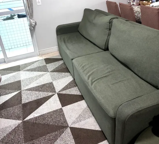 Conjunto de Sofá 2,27 m + Poltrona e Puff - 1 Ano de Uso
