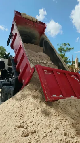 Venda de areia e seixo