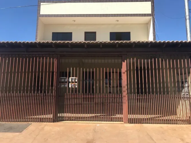 Aluga-se Casa (de fundo) no Setor O QNO 3 Conjunto J - Ceilândia