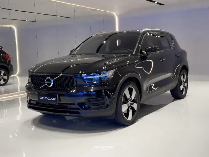Volvo XC40 T-5 Momentum 2.0 252cv AWD 2020