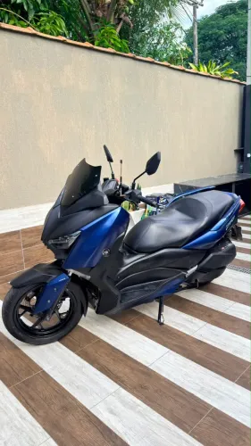 XMAX