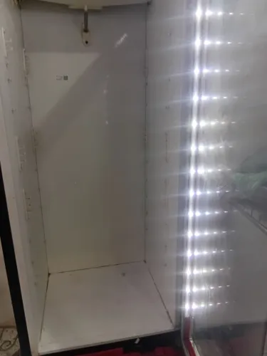 Frizer expositor metal frio 110 voltes frostifri seminova 1700 reais tel *69