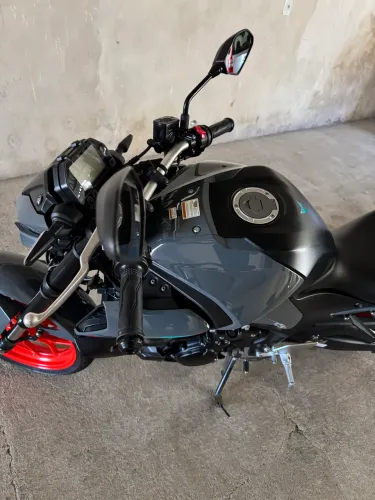 MT03 com apenas 6.000 km (originais )