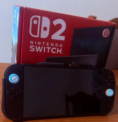 Switch 2 Semi novo + Case, Completo